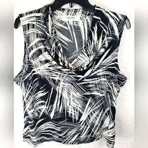 Jones Studio Separates Black And White Floral Sleeveless Shirt Sz XL